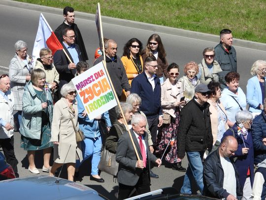 Ulicami Włocławka przeszedł IV Marsz dla Życia i Rodziny