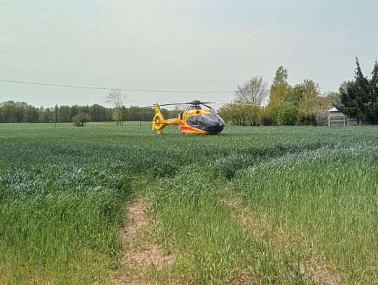 Mężczyzna zranił się w brzuch szlifierką kątową. LPR przetransportował go do szpitala