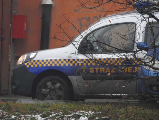 Mężczyzna przestał oddychać. Reanimowały go strażniczki miejskie