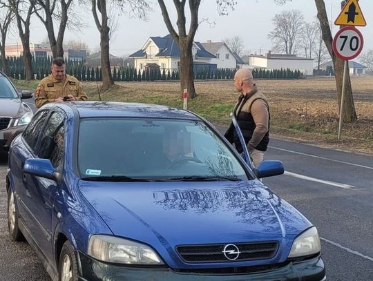 Miał prawie 3 promile i jechał od boku do boku – strażacy uniemożliwili mu dalszą jazdę