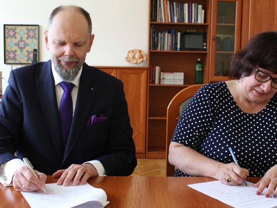 Miejska Biblioteka Publiczna stała się właścicielem pamiątek po Zdzisławie Arentowiczu