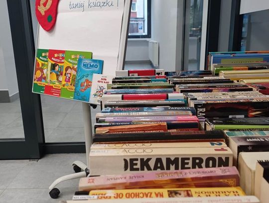 Mikołajkowy kiermasz książek – okazja na tanie zakupy