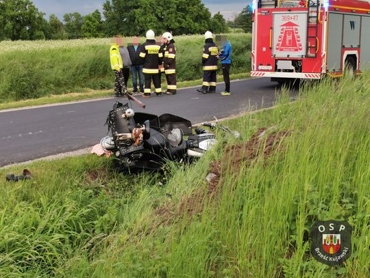  Motocyklista uderzył w skarpę, trafił do szpitala. Mimo udzielonej pomocy zmarł