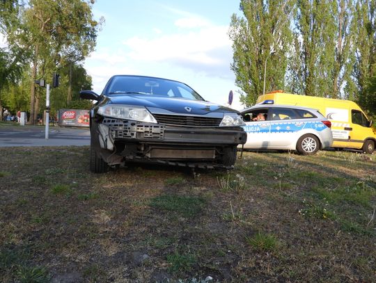 Motocyklista w szpitalu. Zderzenie z autem osobowym na skrzyżowaniu ulic Wienieckiej i Budowlanych
