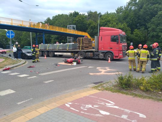 Motocyklista w szpitalu. Zderzenie z autem osobowym na ul.Toruńskiej 