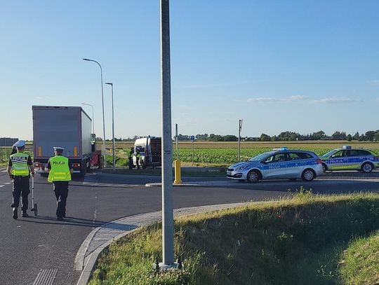 Mundurowi prowadzą śledztwo ws. śmiertelnego potrącenia 67-latki