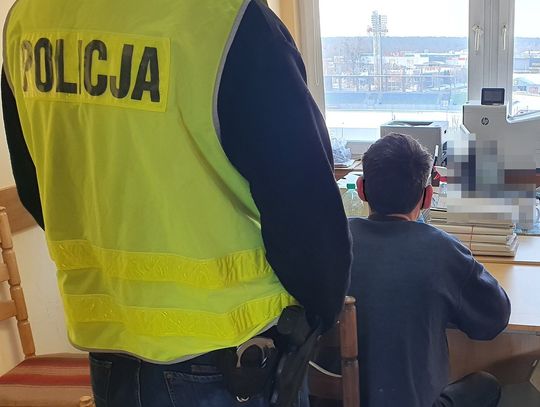 Mundurowi ujęli włamywaczy na gorącym uczynku