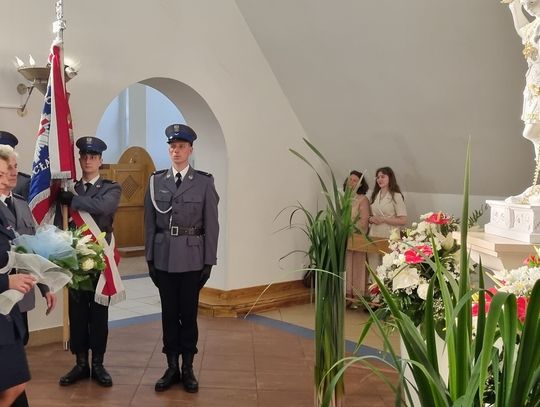 Mundurowi z Włocławka przywitali figurę św. Michała Archanioła, patrona Policji