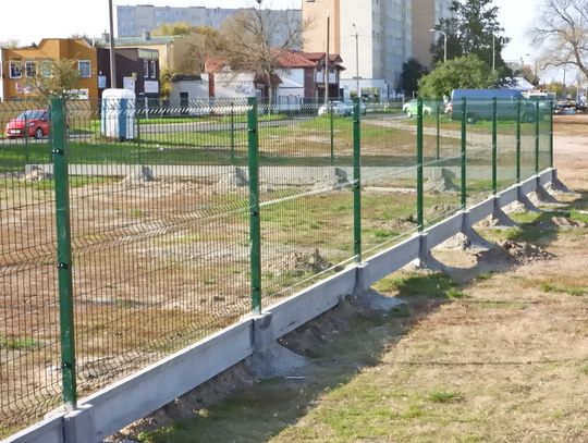 Na Osiedlu Południe powstaje wybieg dla psów. Koszt? Około 25 000 zł