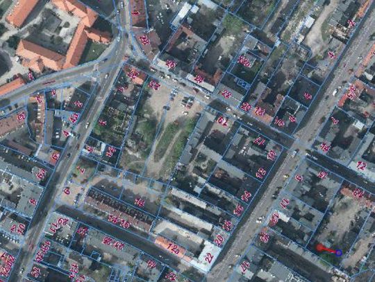 Na parkingu na przeciwko budynku Starostwa powstaną nowe budynki