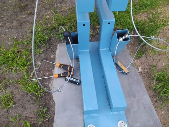 Na ul. Dziewińskiej stanęła stacja naprawy rowerów 