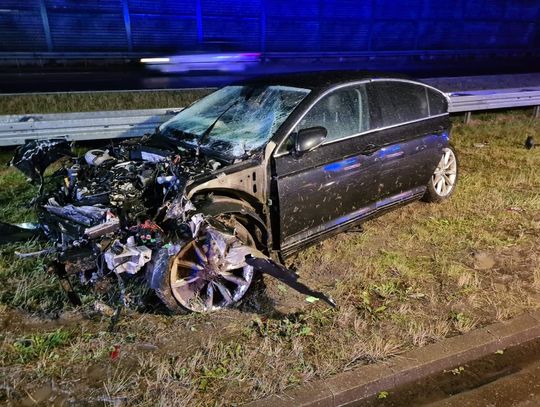 Niebezpiecznie na autostradzie A1. Nie żyje 70-letni mężczyzna