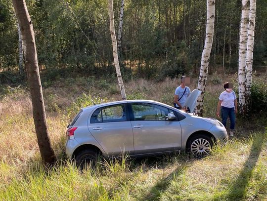 Niebezpiecznie na DK 62. Zderzyły się dwa samochody osobowe