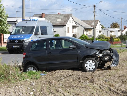 Niebezpiecznie na drodze w pobliżu Włocławka. Zderzyły się trzy pojazdy