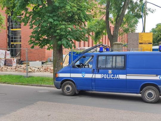 Niewybuch na terenie budowy na osiedlu Południe. Zablokowana jedna z ulic