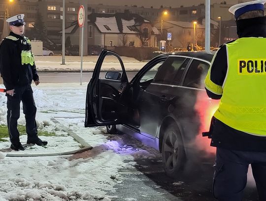 Nocny rajd policji na włocławskich parkingach. Mandaty, zatrzymane dowody i kontrole 56 aut