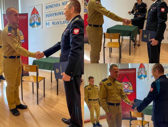 Nowi strażacy złożyli ślubowanie. Będą służyć Państwowej Straży Pożarnej we Włocławku