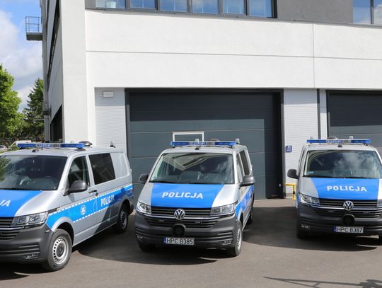 Nowy patrolowy Volkswagen trafił do włocławskich policjantów