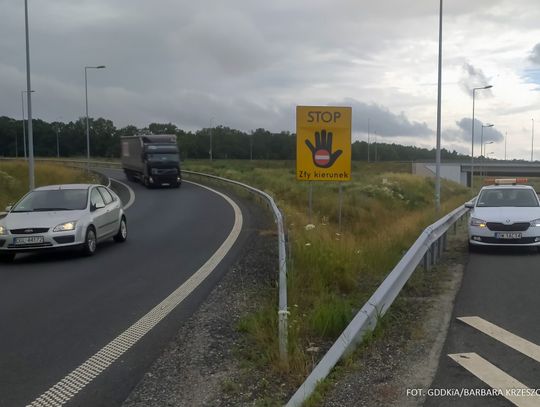 Nowy znak na autostradach. Co oznacza?