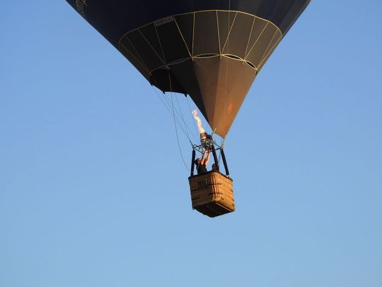 Od 170 - 2599 zł za przelot widokowy w Aeroklubie. Ruszają także szkolenia na pilotów