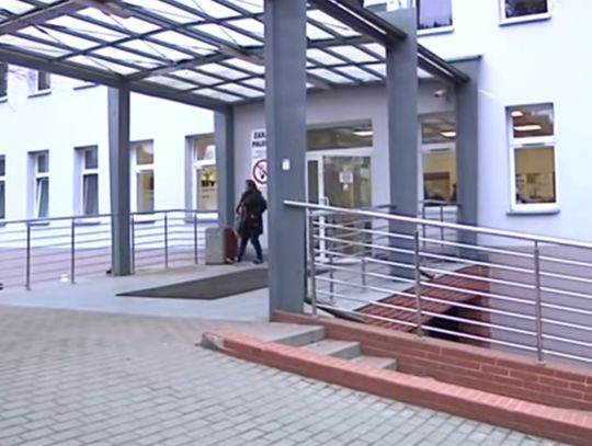 Oddział Covid-19 we Włocławku wypełniony chorymi. Dyrektor szpitala o szczegółach funkcjonowania oddziału