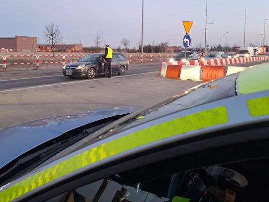 Odpowie przed sądem. Wpadł na węźle autostradowym w gminie Brześć Kujawski