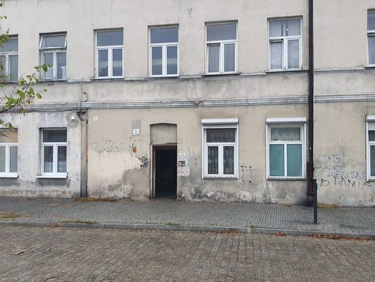 Para znęcała się nad rocznym synem. Bili po głowie, rzucali, spowodowali krwiaki i obrzęki...