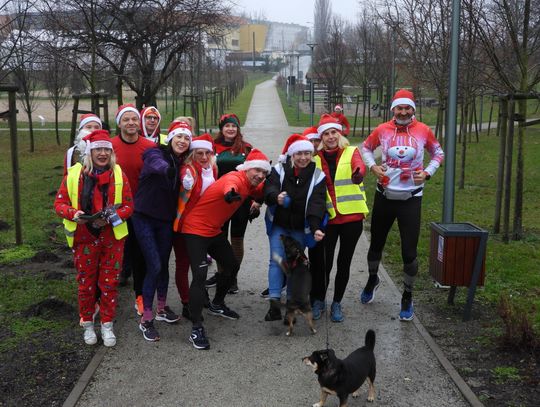 Mikołajkowy Parkrun w Parku Słodowo