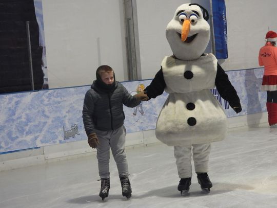 Po okazaniu szkolej legitymacji lodowisko w ferie za darmo