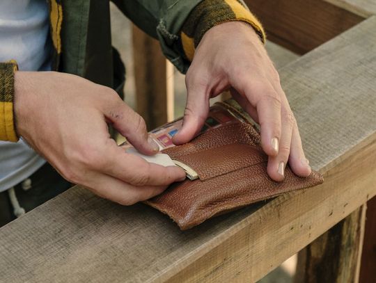 Policja zaleca ostrożność podczas zakupów. Złodzieje czekają na okazję