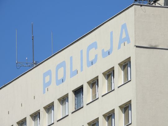 Policja zatrzymała 23-latka, który dotkliwie pobił mężczyznę na placu Grodzkim