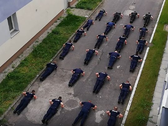 Policjanci z Włocławka dołączyli do akcji. Kogo nominowali?