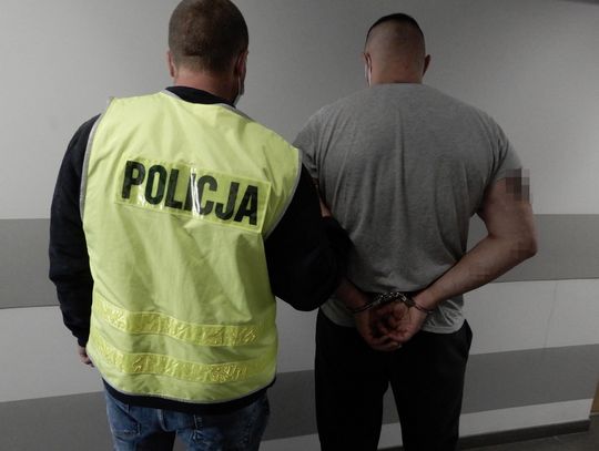 Policjanci zatrzymali podejrzanego o napad na lombard
