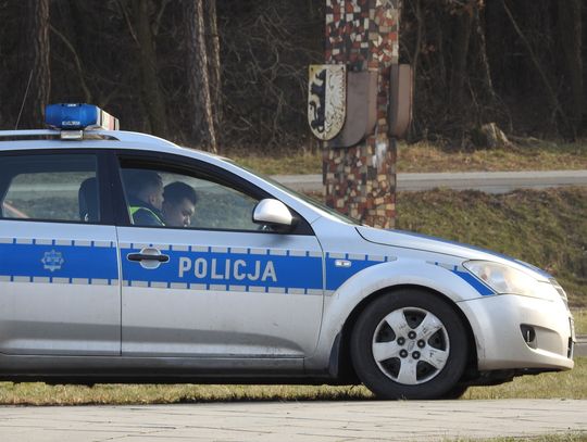 Policjant kopnięty podczas interwencji. Zatrzymany miał przy sobie narkotyki