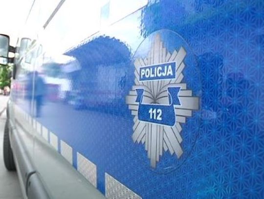 Policjant po służbie obezwładnił agresywnego klienta sklepu. Napastnikowi grozi do 15 lat pozbawienia wolności