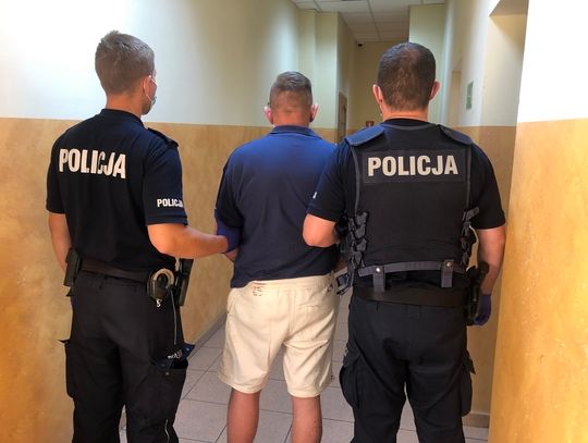 Policjant w czasie wolnym zatrzymał złodziei 