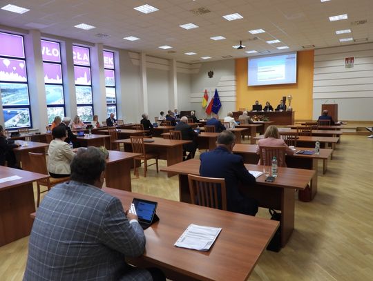 Pomoc socjalna dla Ukraińców przebywających we Włocławku ze środków gminnych? W poniedziałek zdecydują o tym radni