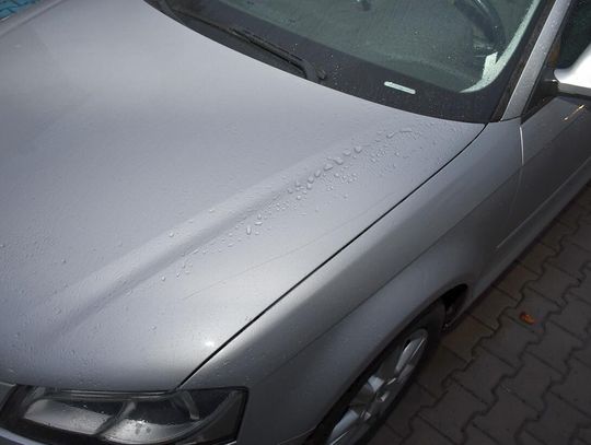 Porysował nożem Audi. W chwili zatrzymania miał ponad 3 promile alkoholu w organizmie