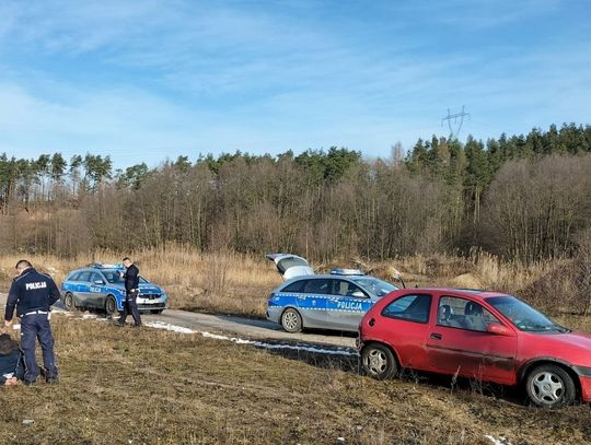 Pościg policyjny w regionie. 42-latek był nietrzeźwy oraz miał dożywotni zakaz prowadzenia pojazdów