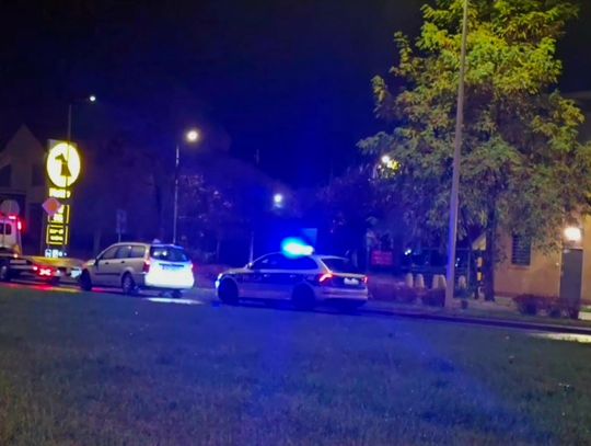 Pościg ulicami Włocławka. Pijany kierowca bez prawa jazdy wjechał w radiowóz