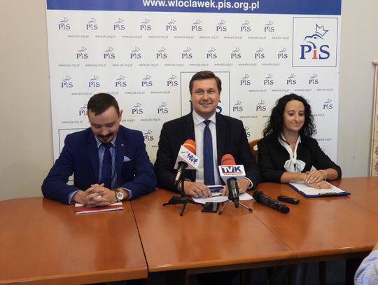 Poseł Zbonikowski wystartuje z KW Patrioci i Samorządowcy. Jego zdaniem działacze okręgowi PiS "kompromitują się podejmując nieprawne działania" 