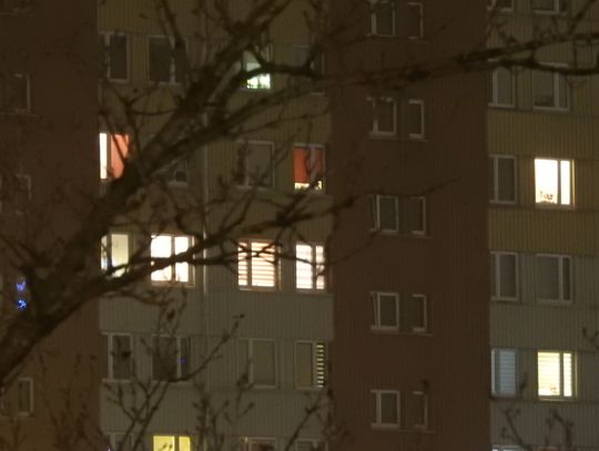 Poszukiwany listem gończym imprezował z kolegami na klatce schodowej przy ul. Długiej...