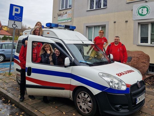 Potrzebne auto, by mogli docierać do chorych. Hospicjum Domowe z Włocławka zbiera na pojazd