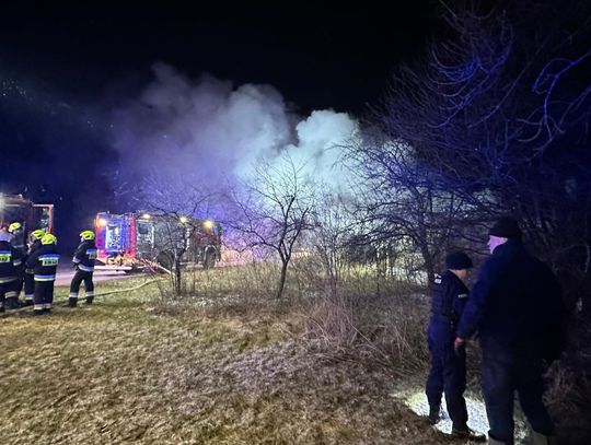 Pożar budynku gospodarczego w gminie Brześć Kujawski
