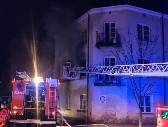 Pożar budynku przy ul. Bojańczyka 15. Ewakuowano 12 osób 