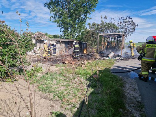 Pożar budynku w gm. Lubanie. Przyczyną było podpalenie