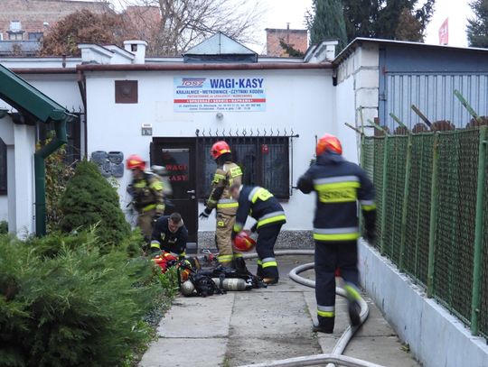 Pożar na poddaszu przy ul. Jagiellońskiej. Reanimowano 60-latka