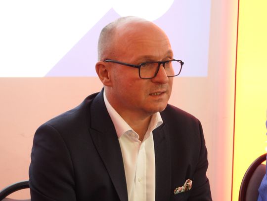 Prezydent przeszedł trwającą kilka godzin operację kręgosłupa