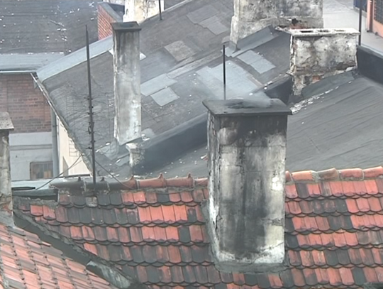 Próbki tego czym palono w piecu przy ul. Kaliskiej trafiły do LCBŚ w Rudzie Śląskiej. Włocławianina czekają ogromne kary