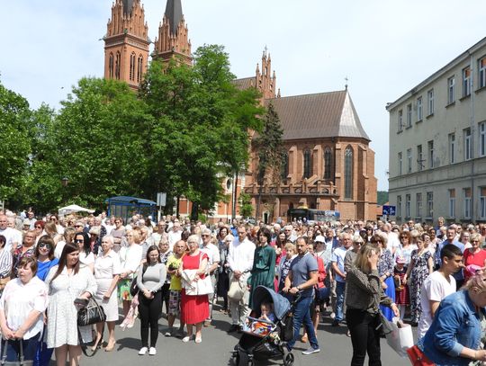 Procesja Bożego Ciała przeszła ulicami Włocławka